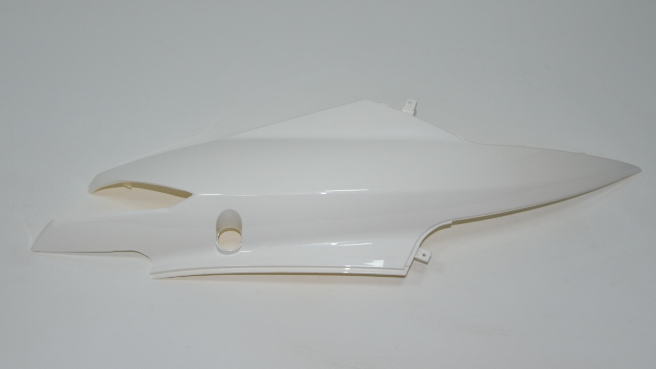 ARKA YAN PANEL SOL BEYAZ (PESARO125)